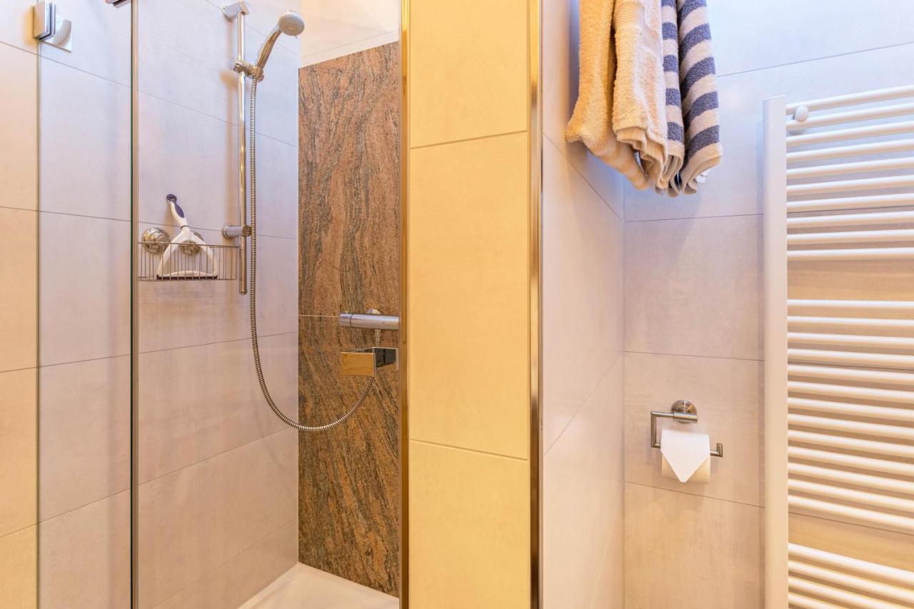 Ferienwohnung Bergkristall มิทเทนวัลด์ ภายนอก รูปภาพ