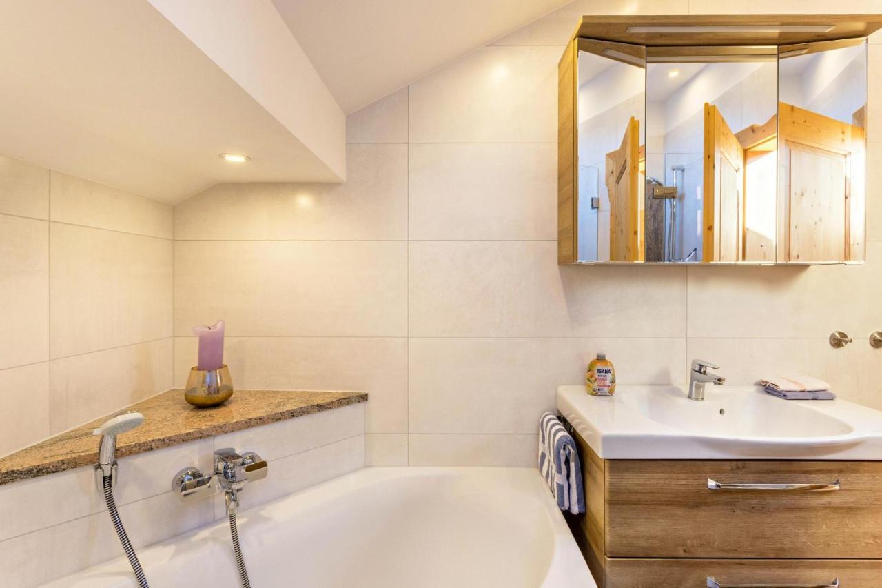 Ferienwohnung Bergkristall มิทเทนวัลด์ ภายนอก รูปภาพ