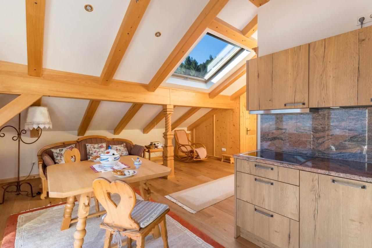 Ferienwohnung Bergkristall มิทเทนวัลด์ ภายนอก รูปภาพ