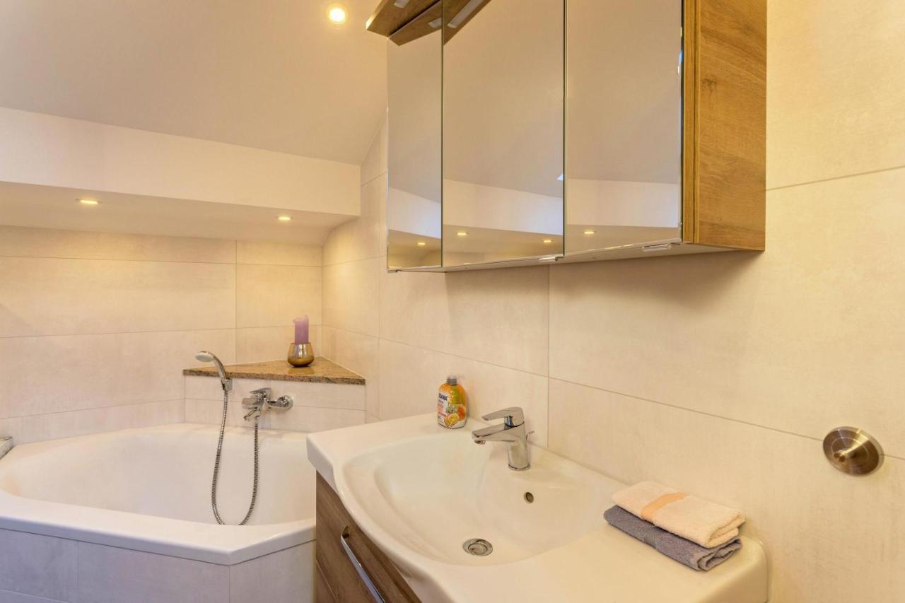 Ferienwohnung Bergkristall มิทเทนวัลด์ ภายนอก รูปภาพ